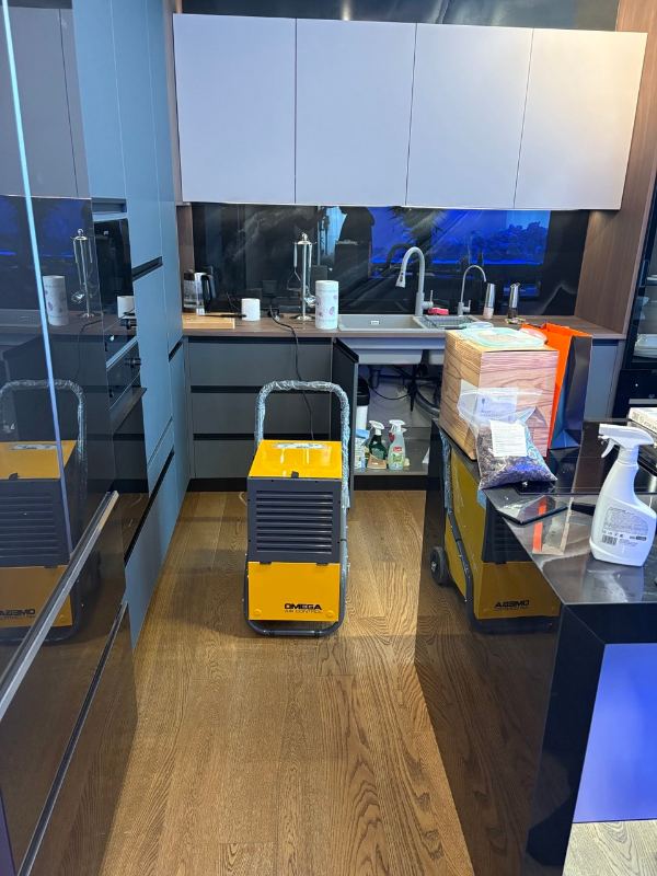 Сушка кухни после протечки